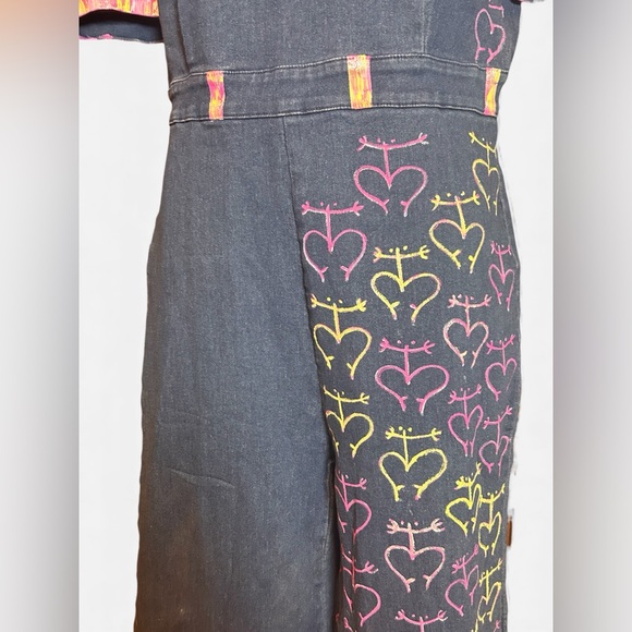 Denim Jumpsuit Wide Leg Short Puff Sleeve Women’s Large Hand painted hearts - Picture 6 of 10